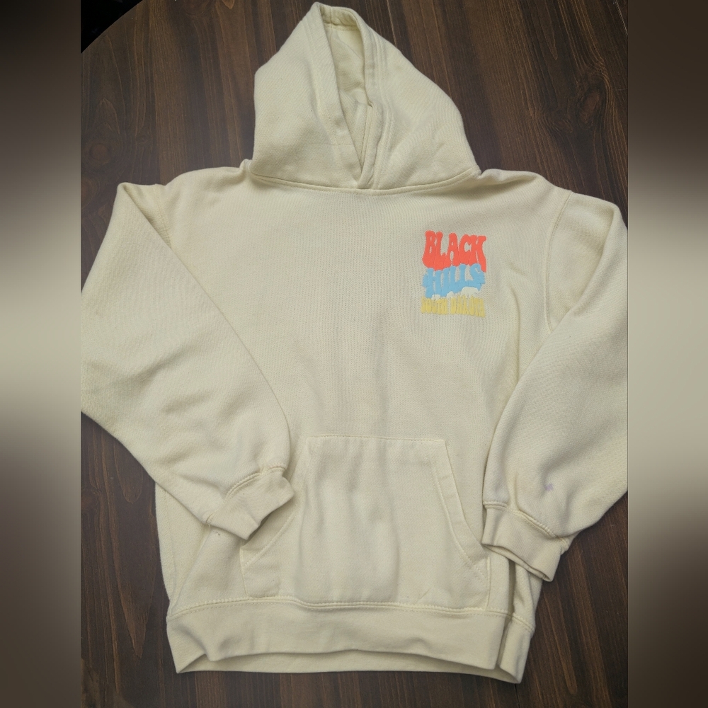 Black Hills South Dakota girls L hoodie